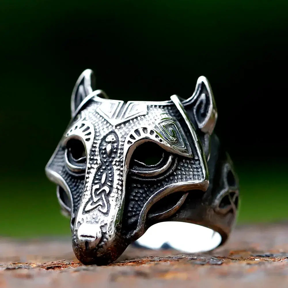 The Wolf Ring