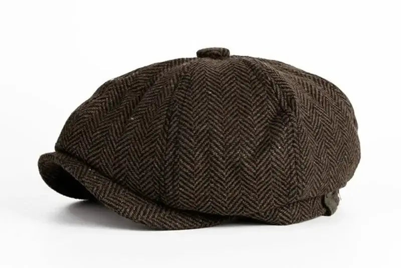 casquette gavroche en tissu à chevrons marron vue de côté sur fond blanc